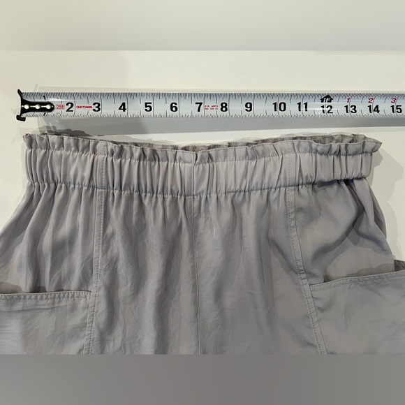 BBDakota Paper Bag High Waist Cargo Utility Light Grey Medium Shorts Wide Pocket - Picture 6 of 10